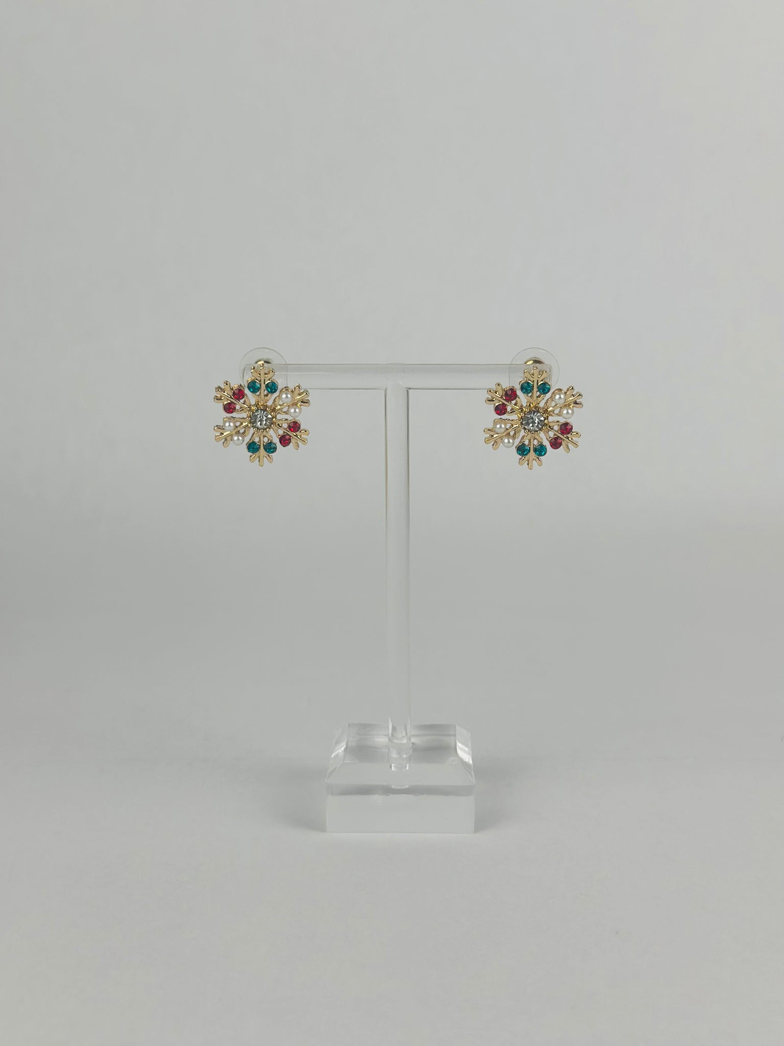 Jolly SnowFlake Studs